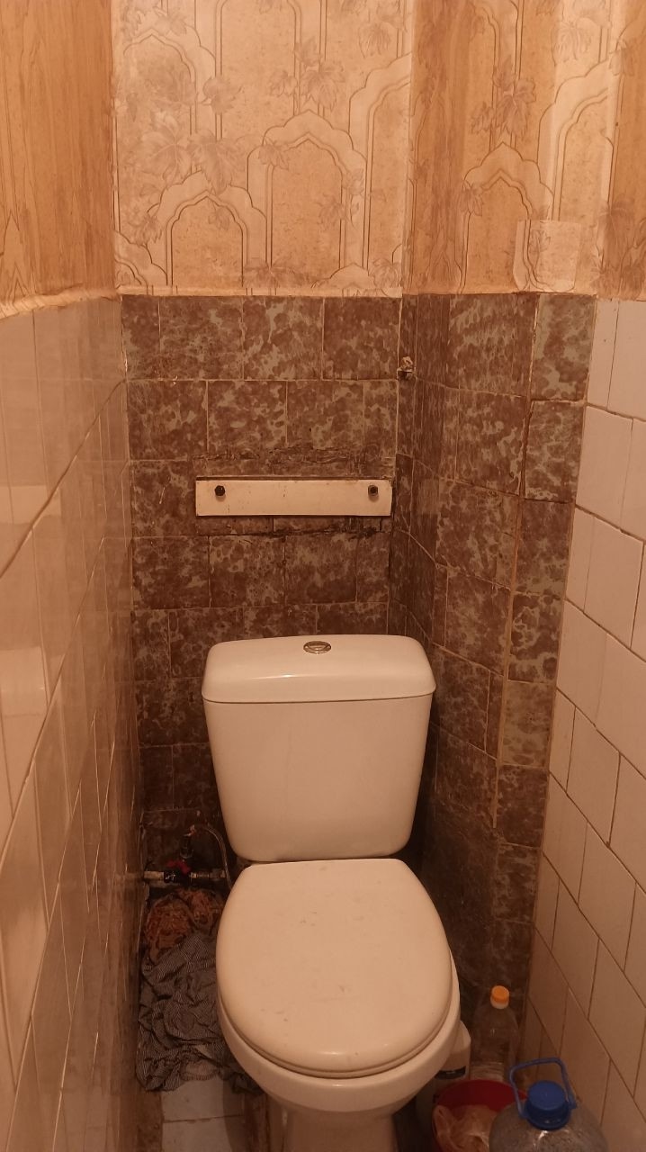 Срочная продажа. Продаётся 2-х комн. кв-ра на кв.Гагарина 4/5 эт. Не угловая. Автономное отопление. Комнаты изолированы. С/у раздельно. Удобное место расположения. Развитая инфраструктура. . Собственники лично на сделку. Задолженностей нет. Цена 4,5 млн.Тел.: +79595071019....